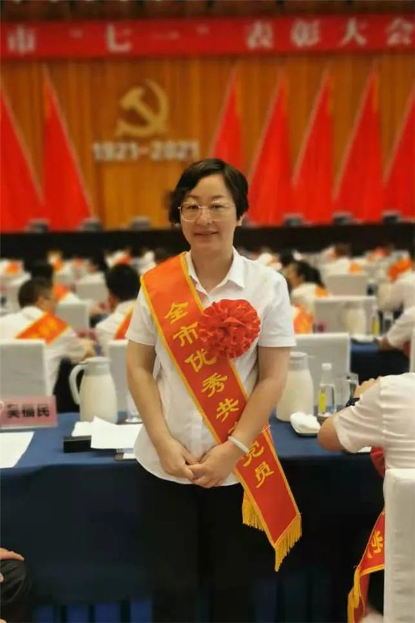 全市優(yōu)秀黨務工作者涂春珍：巾幗何須讓須眉，敢同日月爭光輝