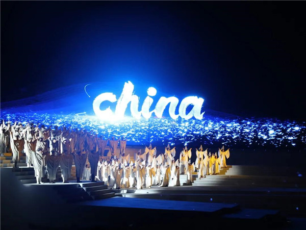 人大代表、政協(xié)委員打卡《china》